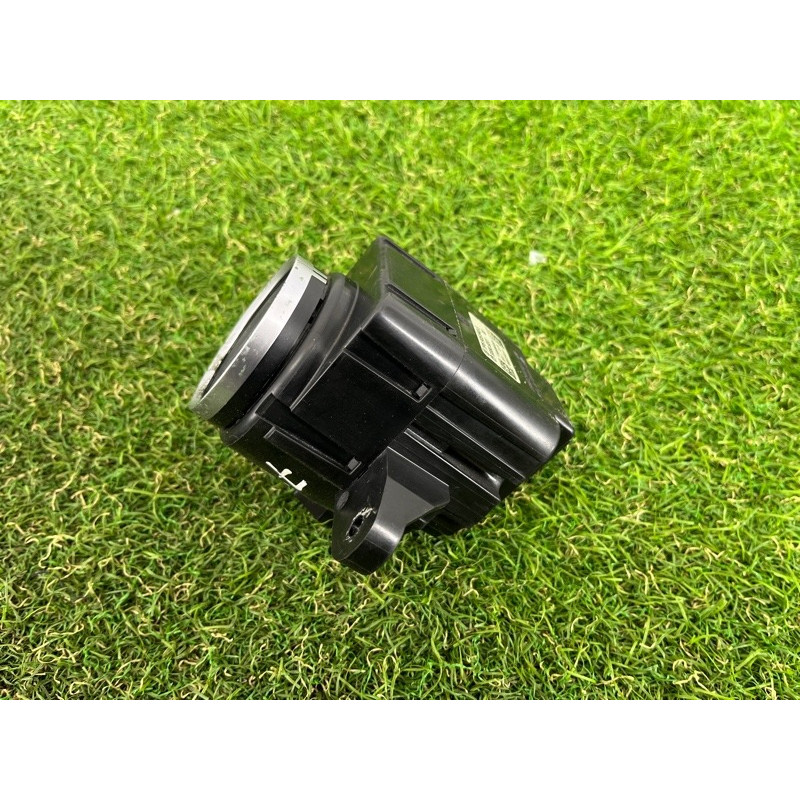 Замок зажигания (электрика) Volkswagen Touareg FL 2015 3.6 7P6905843EGGO