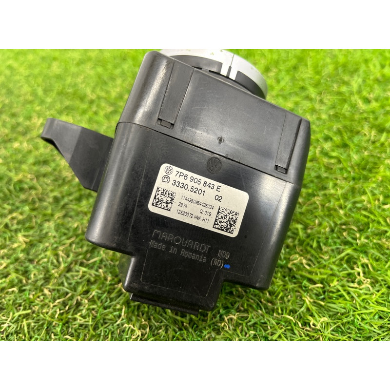 Замок зажигания (электрика) Volkswagen Touareg FL 2015 3.6 7P6905843EGGO