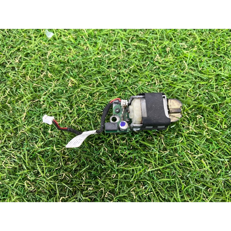 Моторчик вибрации руля (электрика) Volkswagen Touareg FL 2015 3.6 7P6959111A