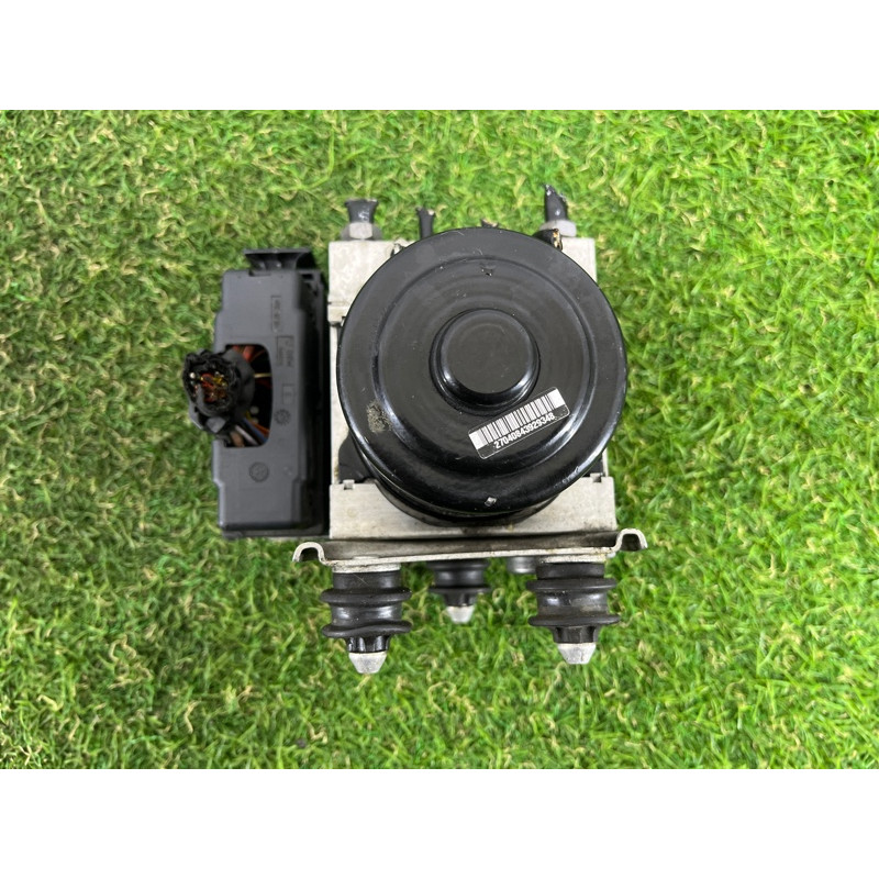 Блок ABS (гальмівна система) Volkswagen Touareg FL 2015 3.6 7P0614517R