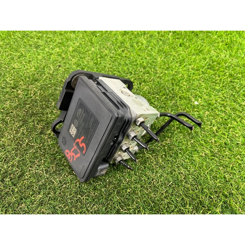 Блок abs (тормозная система) AUDI A3 8V 2015 1.8 5Q0614517T