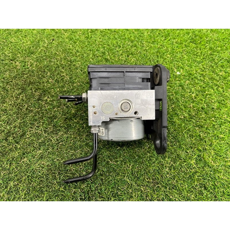 Блок abs (тормозная система) AUDI A3 8V 2015 1.8 5Q0614517T