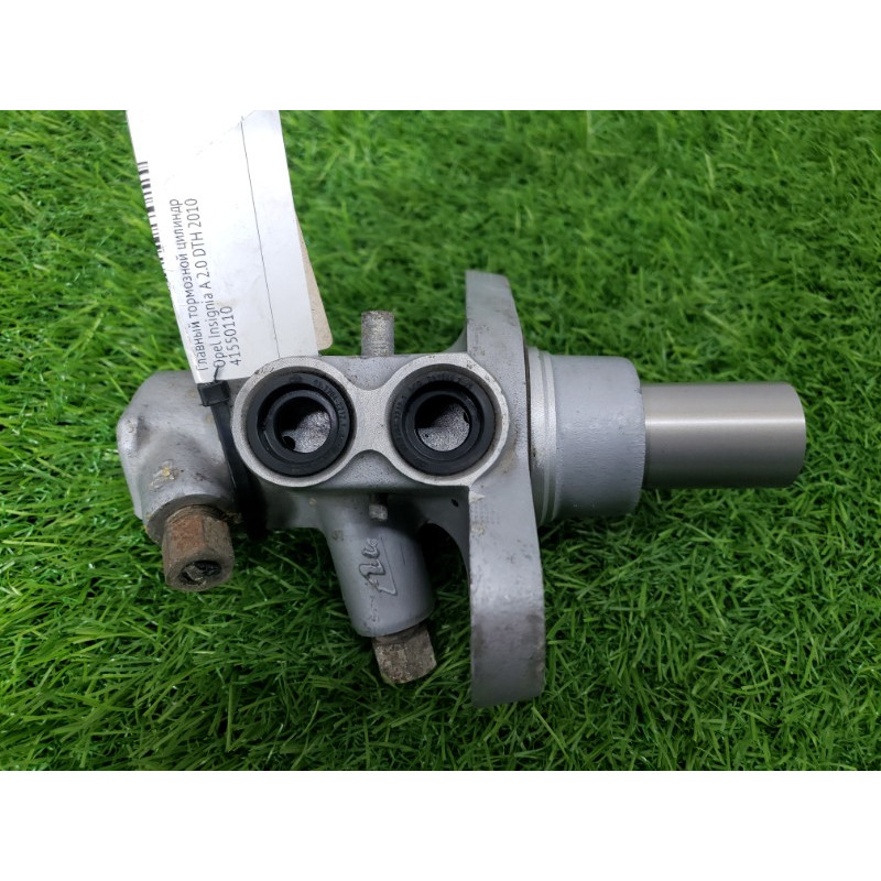 Главный тормозной цилиндр (тормозная система) Opel Insignia A 2010 2.0 DTH 41550110