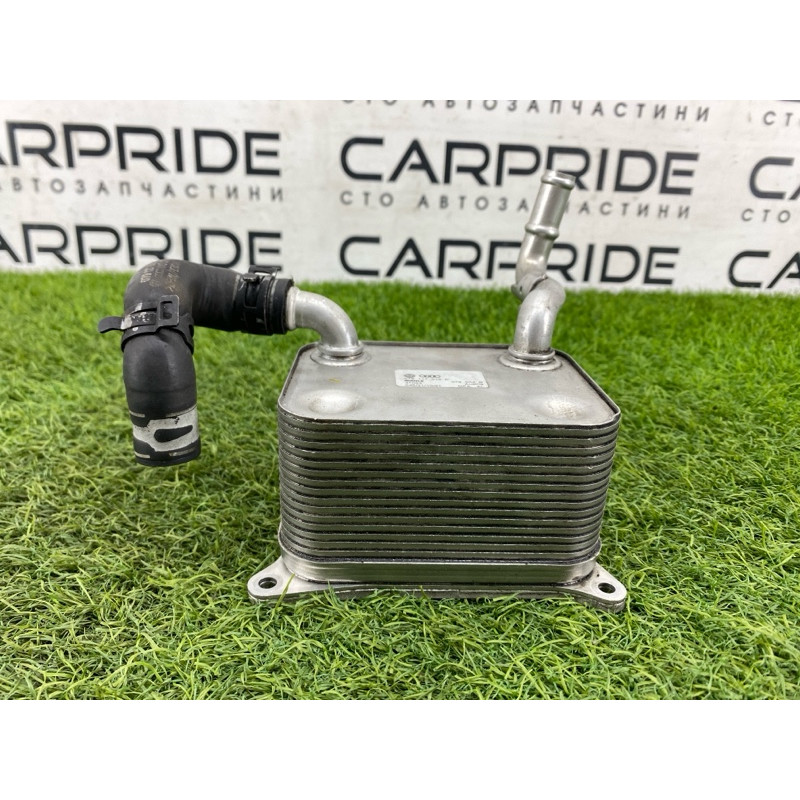 Радиатор масляный (система охлаждения) AUDI A8 D4 2011 4,2 079117015P