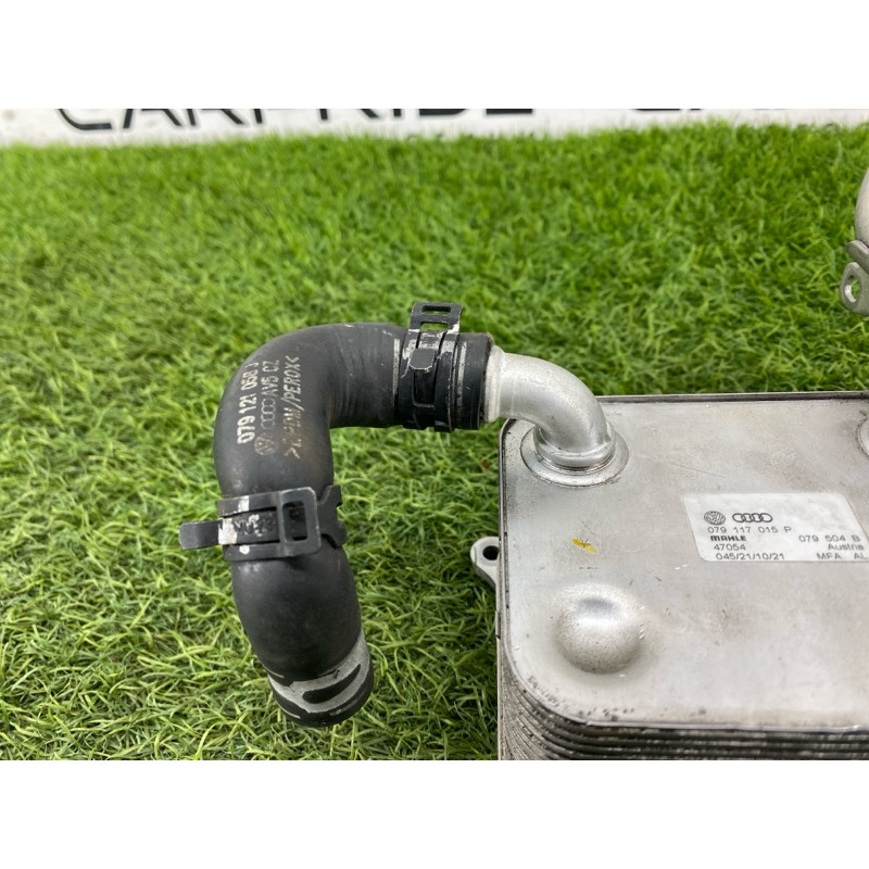 Радиатор масляный (система охлаждения) AUDI A8 D4 2011 4,2 079117015P