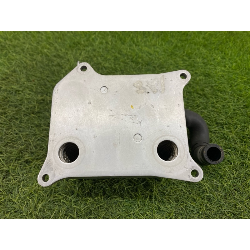 Радиатор масляный (система охлаждения) AUDI A8 D4 2011 4,2 079117015P