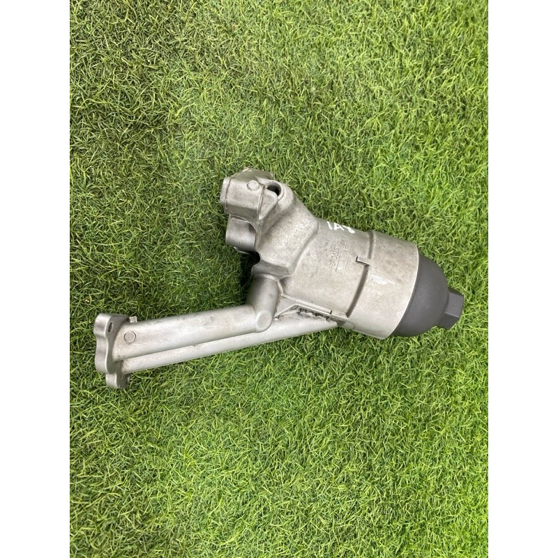 Корпус масляного фильтра (двигатель и элементы) AUDI A8 D4 2011 4,2 079115401AA