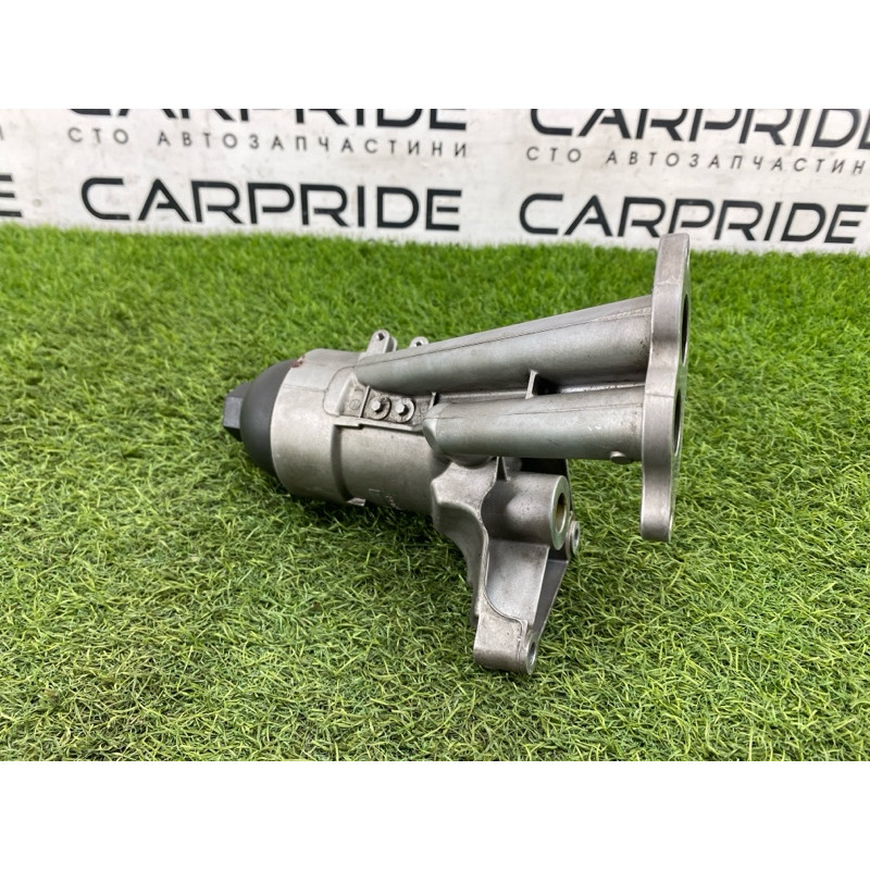 Корпус масляного фильтра (двигатель и элементы) AUDI A8 D4 2011 4,2 079115401AA