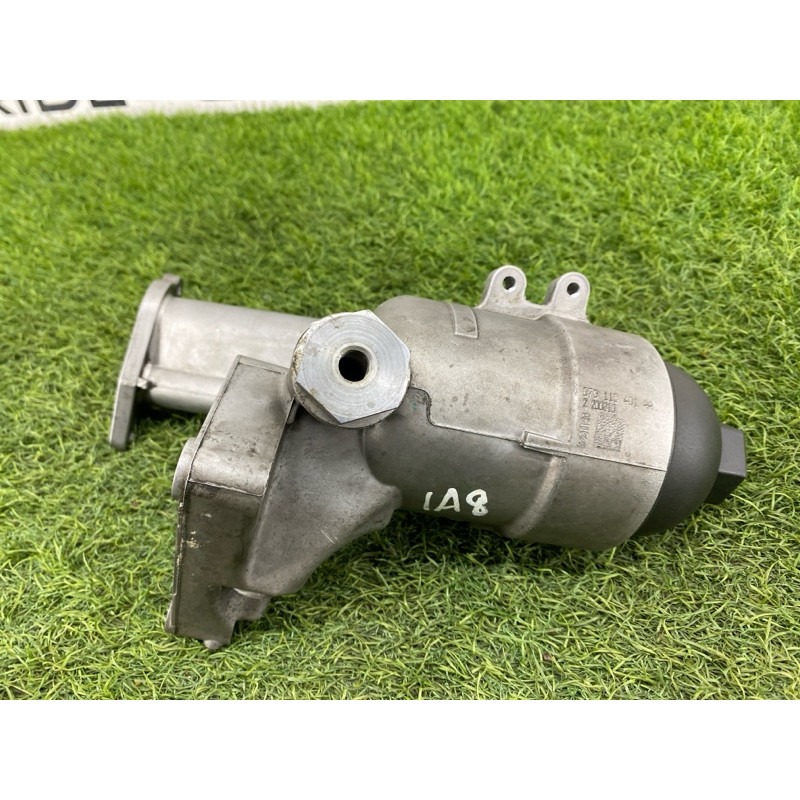 Корпус масляного фильтра (двигатель и элементы) AUDI A8 D4 2011 4,2 079115401AA