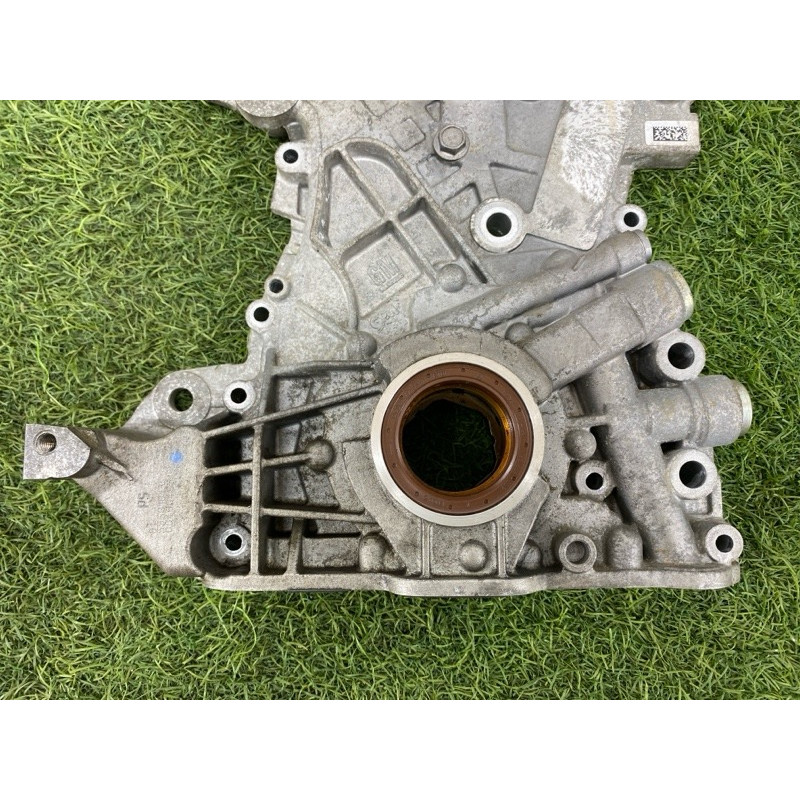 Передняя крышка мотора (двигатель и элементы) CHEVROLET Volt 1 2012 1.4 55581013