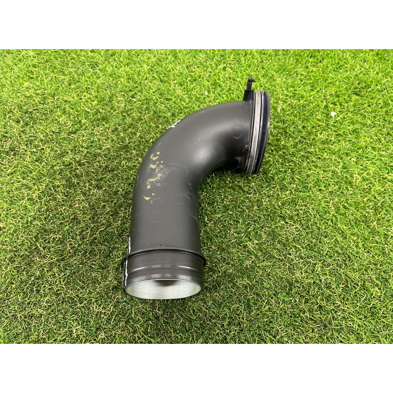 Патрубок воздушного фильтра (впускная система) PORSCHE CAYENNE 958 2012 4.8 95811011400