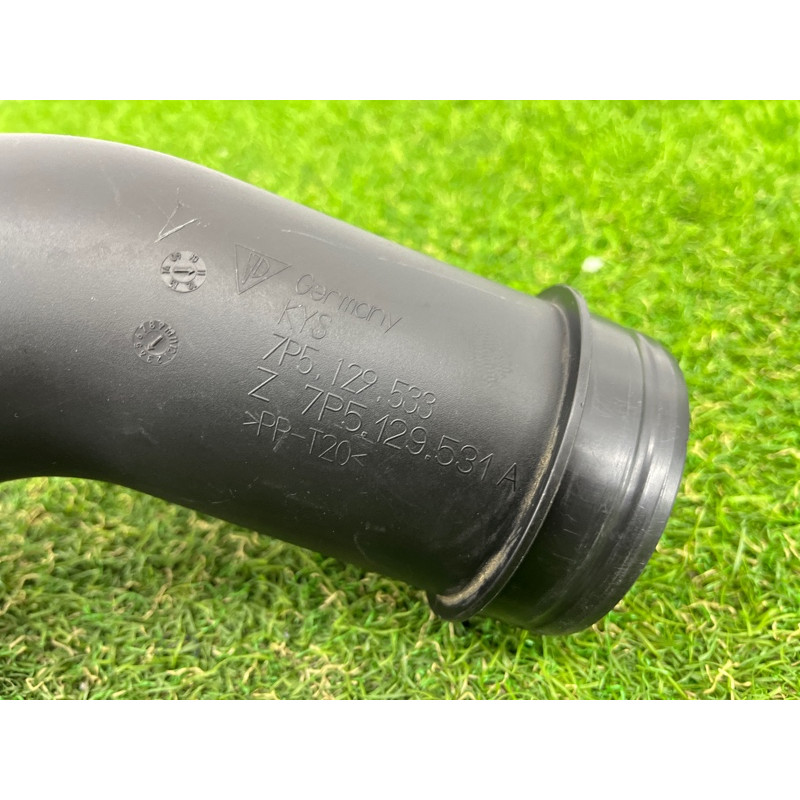 Патрубок воздушного фильтра (впускная система) PORSCHE CAYENNE 958 2012 4.8 95811011400