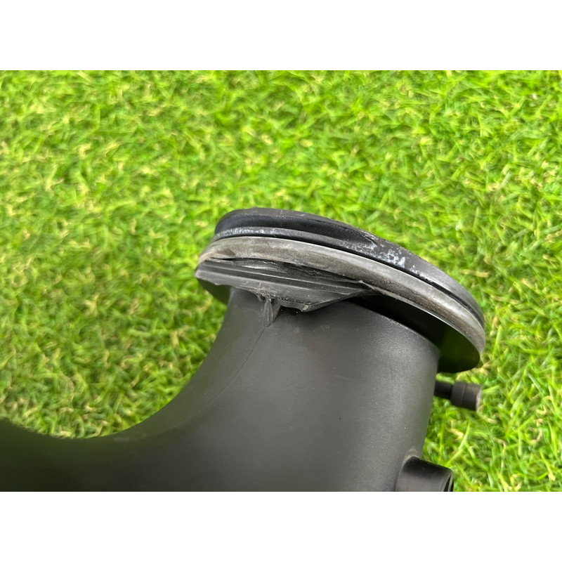 Патрубок воздушного фильтра (впускная система) PORSCHE CAYENNE 958 2012 4.8 95811011400