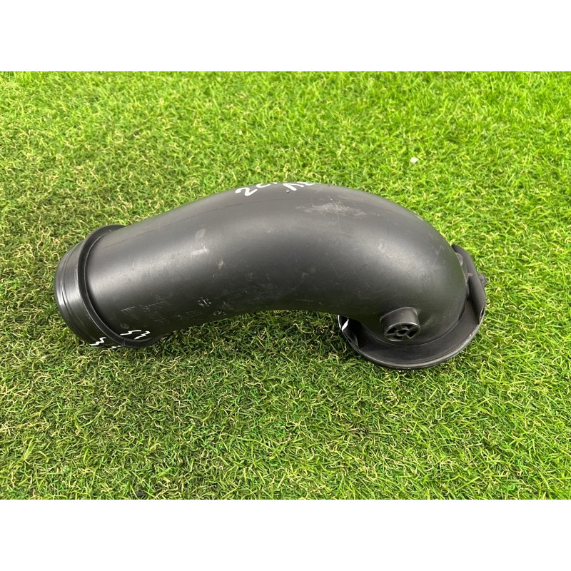 Патрубок воздушного фильтра (впускная система) PORSCHE CAYENNE 958 2012 4.8 95811011300