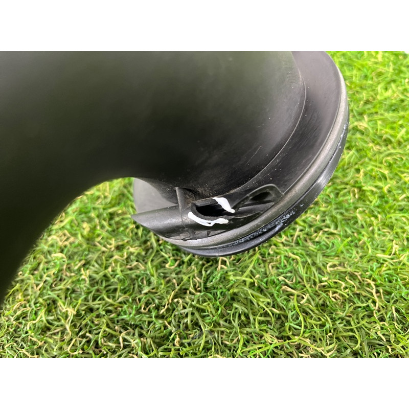 Патрубок воздушного фильтра (впускная система) PORSCHE CAYENNE 958 2012 4.8 95811011300