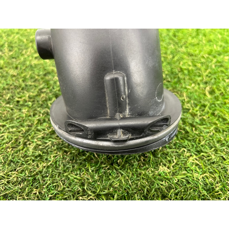 Патрубок воздушного фильтра (впускная система) PORSCHE CAYENNE 958 2012 4.8 95811011300