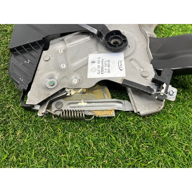 Педаль стояночного тормоза (тормозная система) AUDI Q7 4L 2014 3.0 TFSi CTWB 7L0721797Q