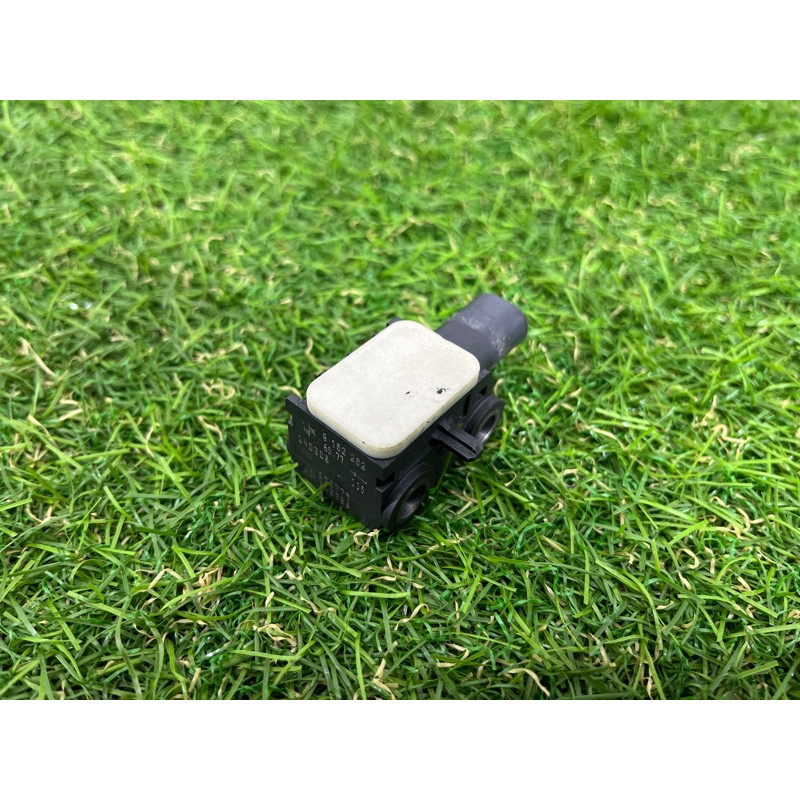 Датчик удара (электрика / датчики) BMW X5 E70 2008 4.8 N62/TU 65779152262