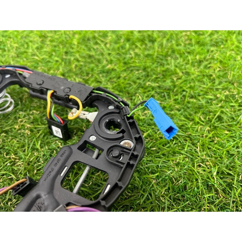 Пластина звукового сигналу (електрика) BMW 5-series G30 2017 2.0 B46B20 32306884004