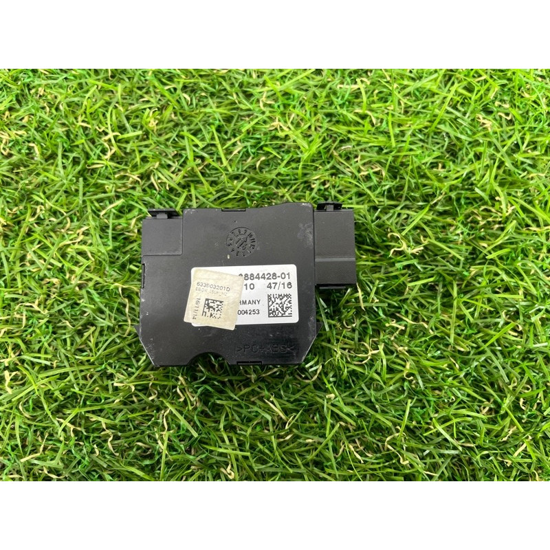 Блок управління мультирулем (електрика / блок управління) BMW 5-series G30 2017 2.0 B46B20 32306884428