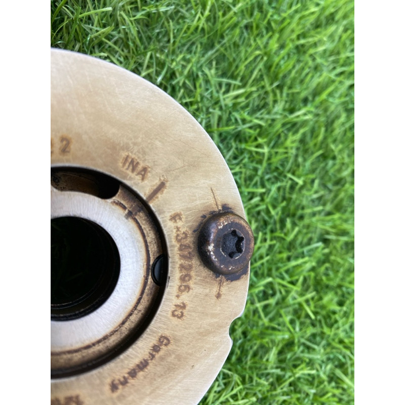 Шестерня впускного распредвала (двигатель и элементы) CHEVROLET Volt 1 2012 1.4 55562222