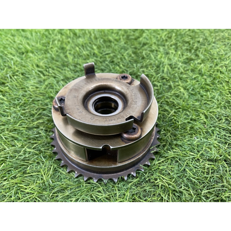 Шестерня впускного распредвала (двигатель и элементы) CHEVROLET Volt 1 2012 1.4 55562222