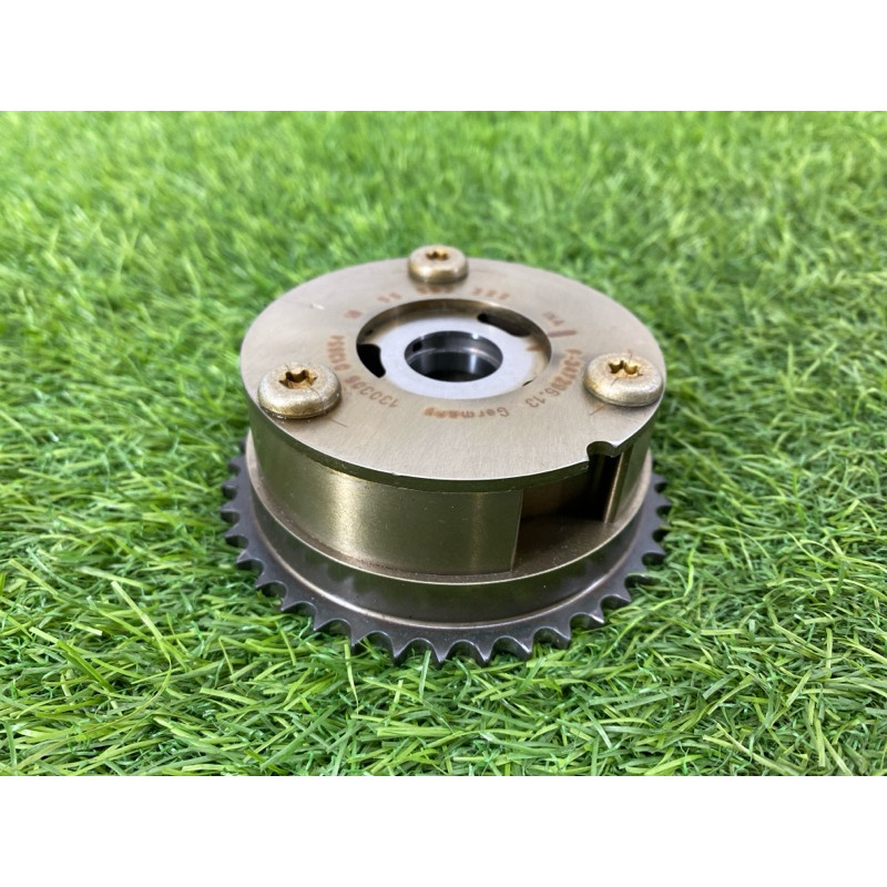 Шестерня впускного распредвала (двигатель и элементы) CHEVROLET Volt 1 2012 1.4 55562222