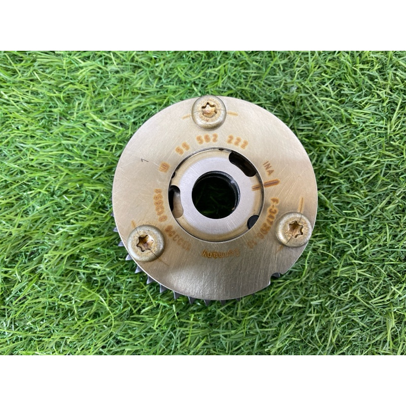 Шестерня впускного распредвала (двигатель и элементы) CHEVROLET Volt 1 2012 1.4 55562222