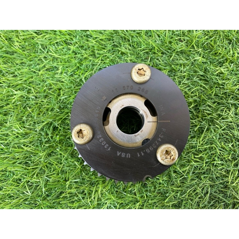 Шестерня выпускного распредвала (двигатель и элементы) CHEVROLET Volt 1 2012 1.4 55570268