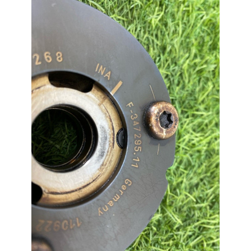 Шестерня выпускного распредвала (двигатель и элементы) CHEVROLET Volt 1 2012 1.4 55570268