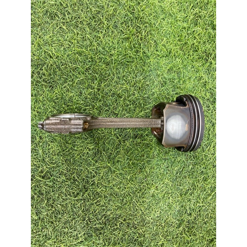 Поршень с шатуном (двигатель и элементы) CHEVROLET Volt 1 2012 1.4 55571061