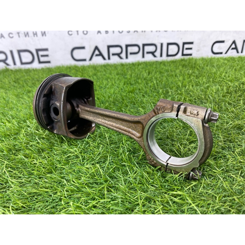 Поршень с шатуном (двигатель и элементы) CHEVROLET Volt 1 2012 1.4 55571061