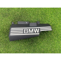 Декоративна кришка двигуна