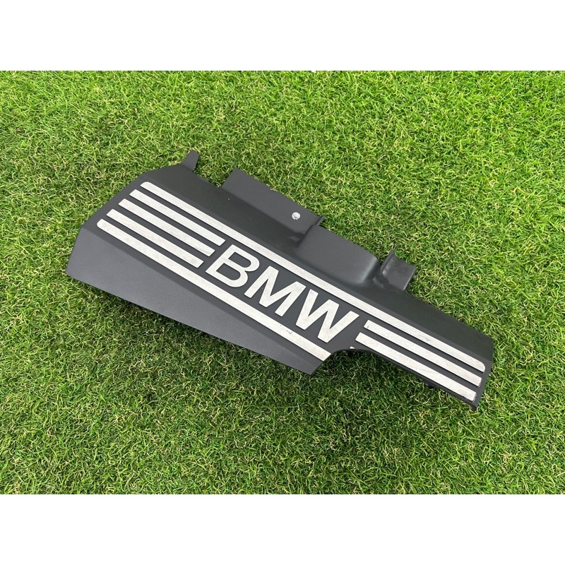 Декоративная крышка двигателя (двигатель и элементы) BMW X5 E70 2008 4.8 N62/TU 11127524708