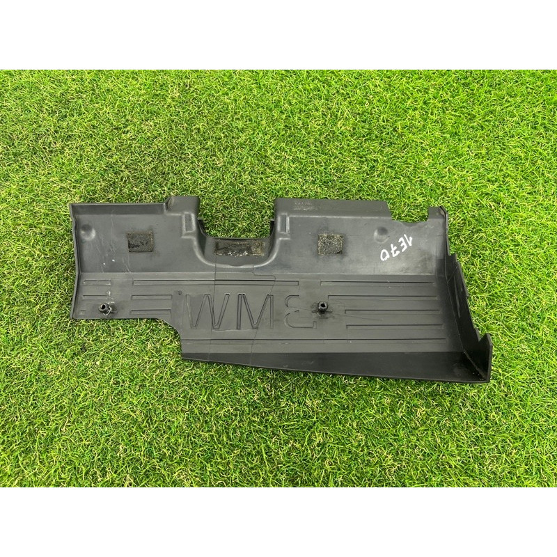 Декоративная крышка двигателя (двигатель и элементы) BMW X5 E70 2008 4.8 N62/TU 11127524708