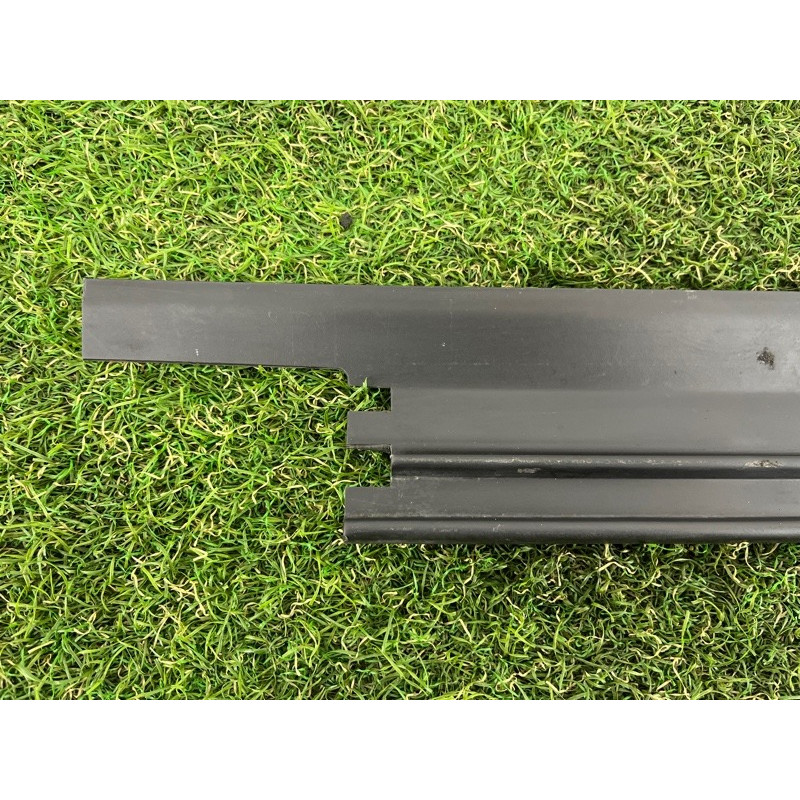 Уплотнитель радиатора (кузов и элементы) BMW 2-series F22 2015 2.0 17517600544