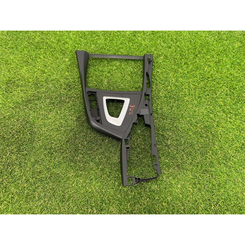 Декоративная накладка центральной консоли (салон) BMW 2-series F22 2015 2.0 51169230726