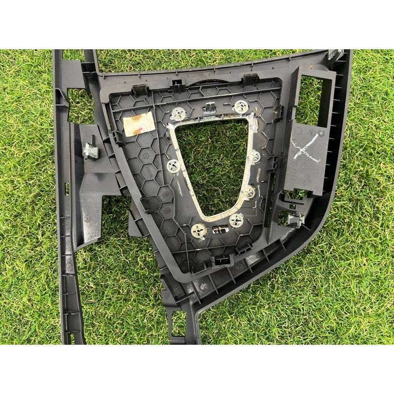 Декоративная накладка центральной консоли (салон) BMW 2-series F22 2015 2.0 51169230726