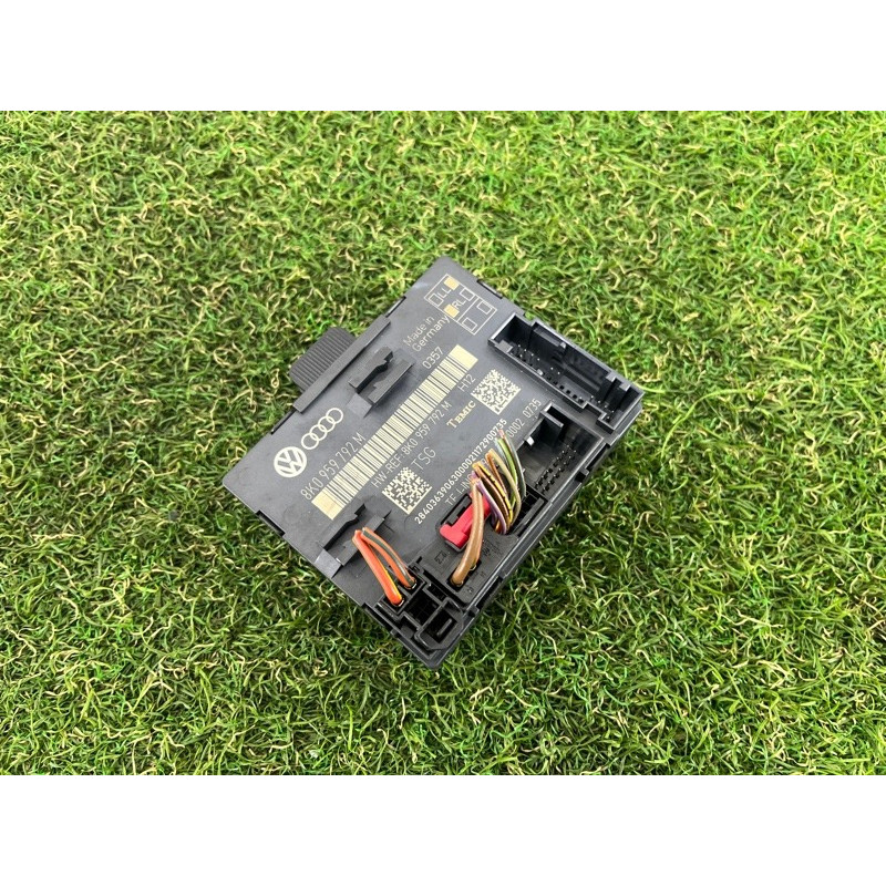 Блок управления дверьми (электрика / блок управления) AUDI Q5 8R 2012 3.2 CALB 8K0959792M