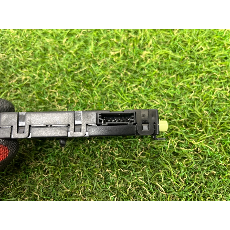 Підсилювач антени (електрика) BMW 5-series G30 2017 2.0 B46B20 65209384054