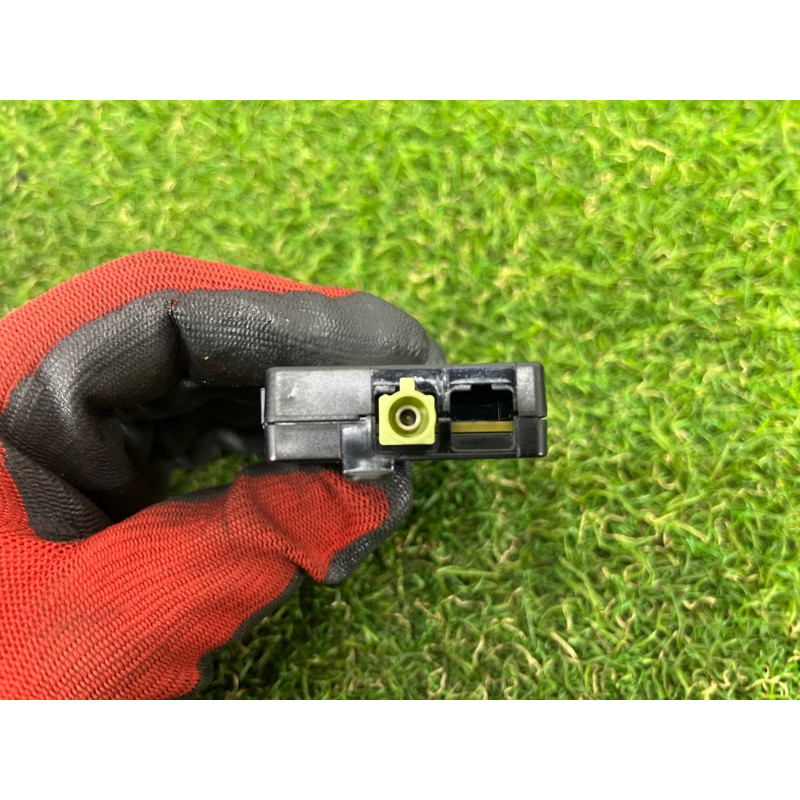 Підсилювач антени (електрика) BMW 5-series G30 2017 2.0 B46B20 65209384054