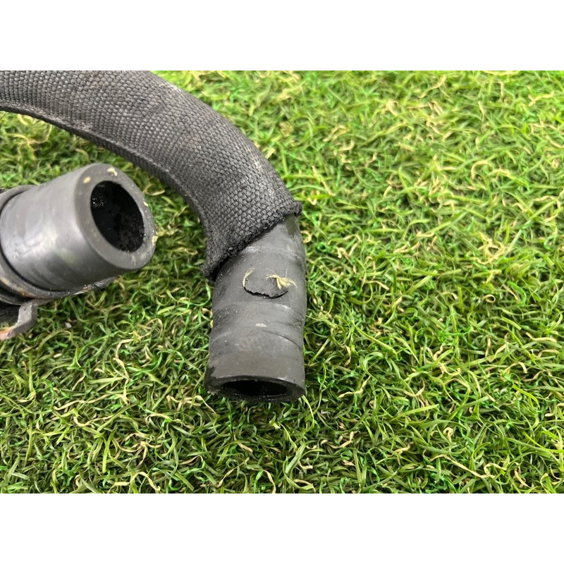 Патрубок (система охлаждения) AUDI A7 4G 2013 3.0 CGXB 06E121030B