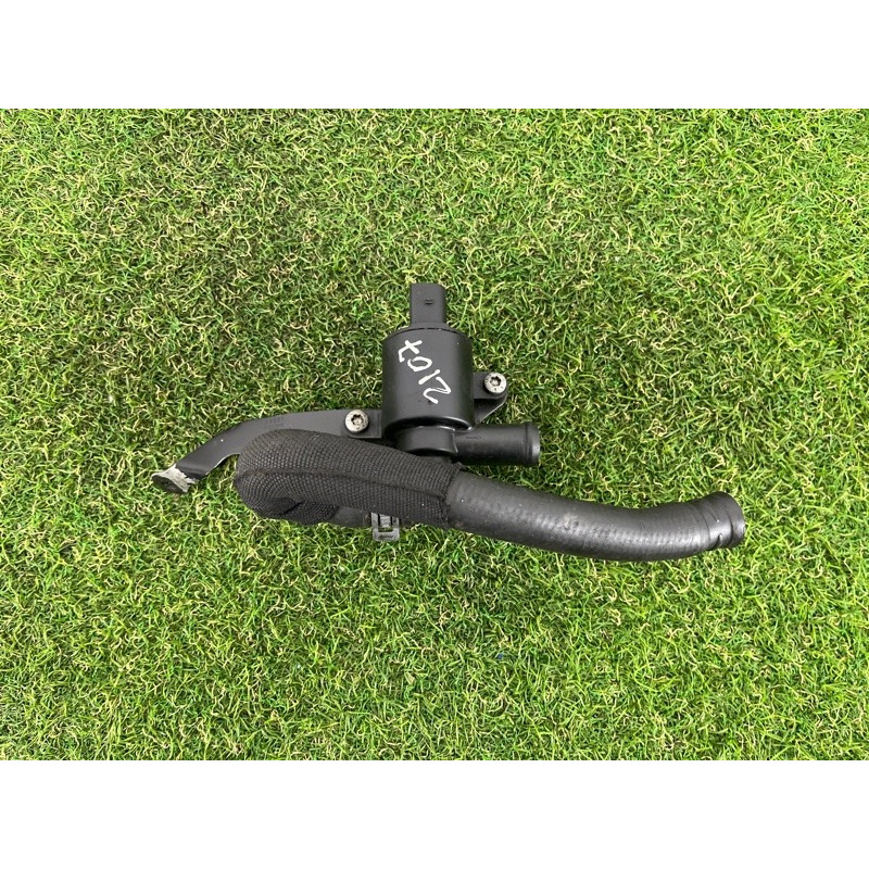 Патрубок (система охлаждения) AUDI A7 4G 2013 3.0 CGXB 4G0121056L