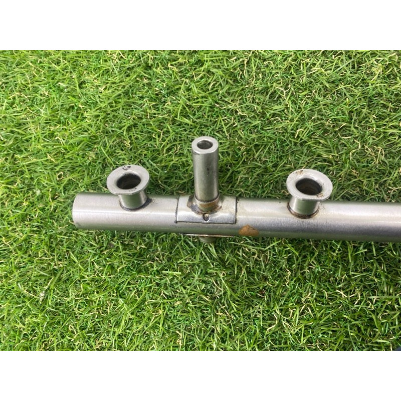 Топливная рампа (топливная система) Volkswagen Passat B7 2014 1.8 06K133317H