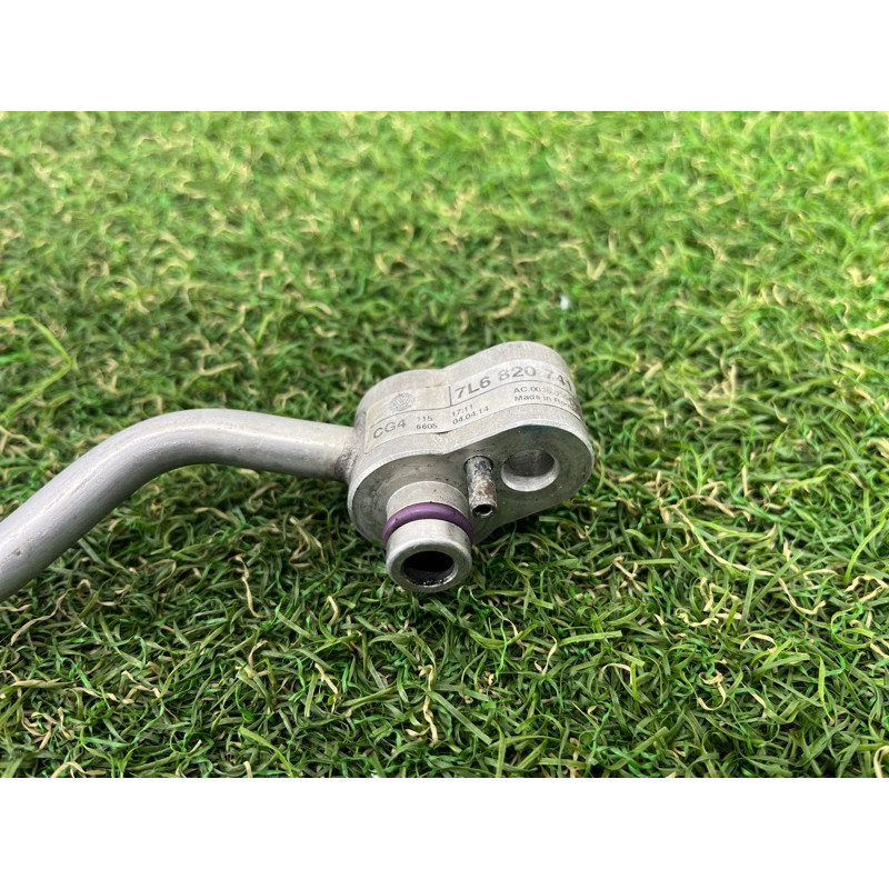 Трубка кондиционера (отопление и кондиционирование) AUDI Q7 4L 2014 3.0 TFSi CTWB 7L6820741F