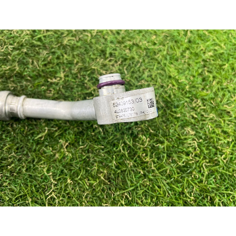 Трубка кондиционера (отопление и кондиционирование) AUDI Q7 4L 2014 3.0 TFSi CTWB 4L0820730