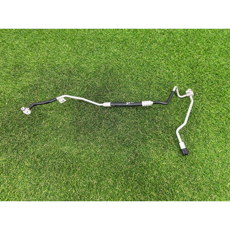 Трубка кондиционера (отопление и кондиционирование) AUDI A4 B9 2017 2.0 8W1820720F