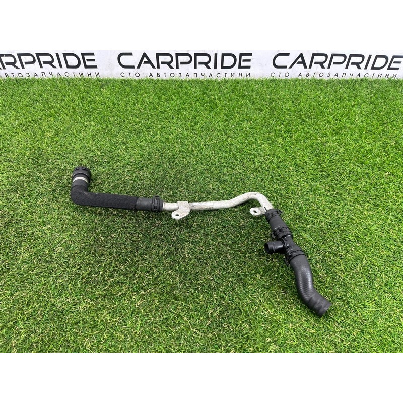 Трубка системы охлаждения (система охлаждения) AUDI A7 4G 2013 3.0 CGXB 4G0121071N