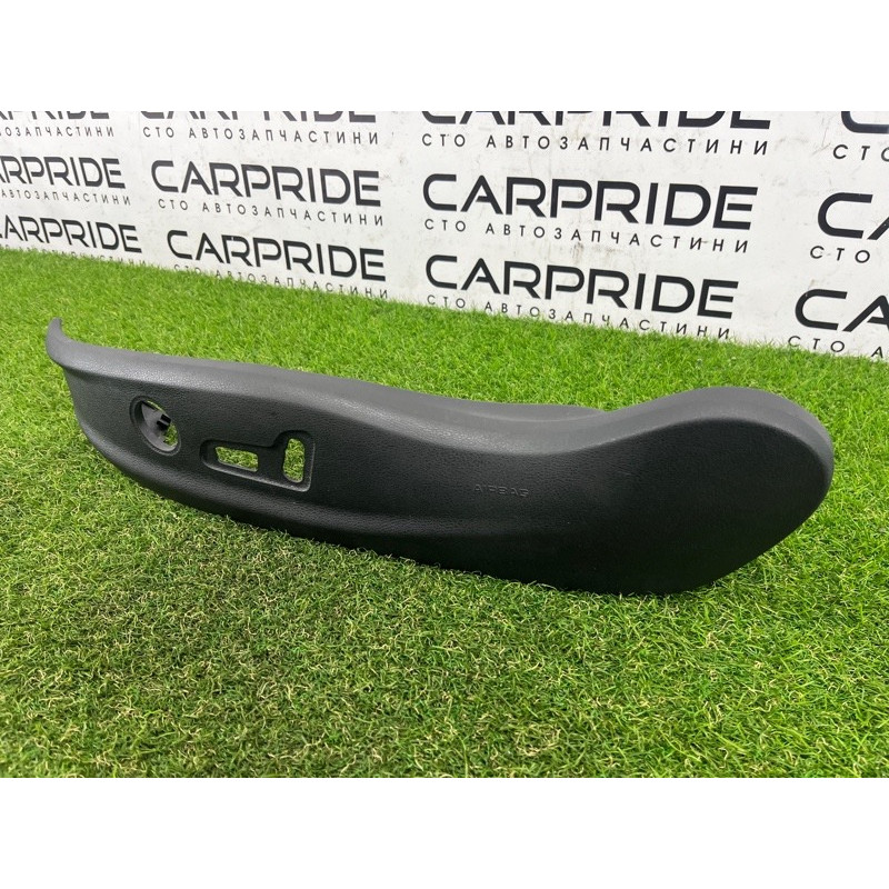 Накладка сидения (салон) AUDI A3 8V 2018 2.0 CZRA 8V0881325T4PK