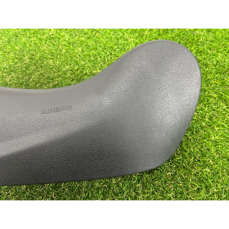 Накладка сидения (салон) AUDI A3 8V 2018 2.0 CZRA 8V0881325T4PK